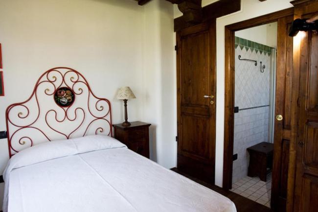 I Quattro Passeri Country House Santa Paola エクステリア 写真